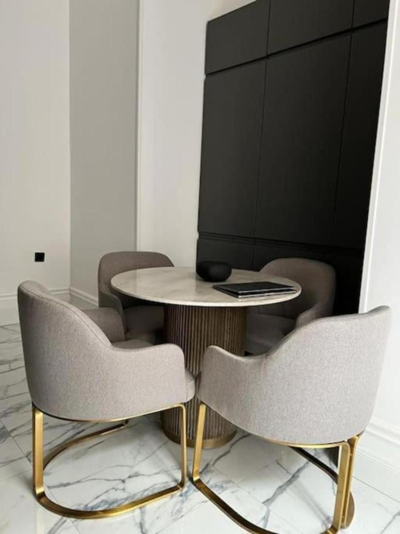 Premium Luxury Near Basilica Апартаменти *